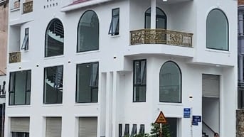 Bán nhà ngay KDC Phú Nhuận Sông Giồng, căn góc đường Thân Văn Nhiếp, 