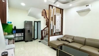 🏡 NHÀ ĐẸP BÁT KHỐI,LONG BIÊN 🚗 ÔTÔ ĐỖ CỬA NGÀY ĐÊM – 5 TẦNG MỚI CỨNG