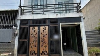 Chú 6 cần tiền bán căn nhà 1 trệt 1 lầu ở Tân Hiệp, Hóc Môn, 790 triệu