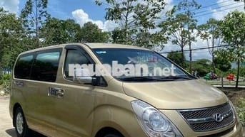 GIA ĐÌNH CẦN BÁN XE HUYNDAI STAREX 9 CHỖ ĐỜI 2010