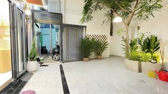 Nhà sân vườn nghỉ dưỡng trung tâm Phú Nhuận 51m² + sân riêng 39m²