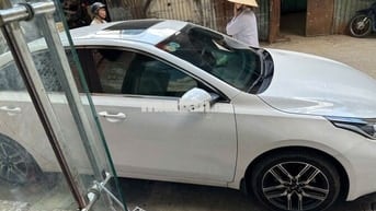 Kia Cerato 2019 1.6 AT Luxury - 9 km