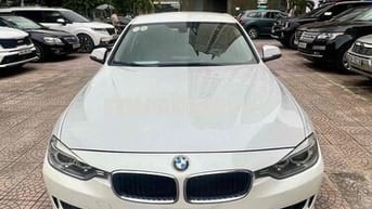 BMW 3 Series 2014 320i - 130000 km
