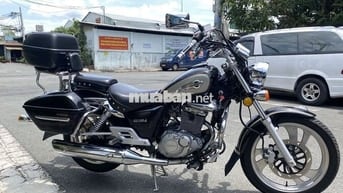 Suzuki GZ 150-A Fi xe có thắng đĩa sau . Xe rin