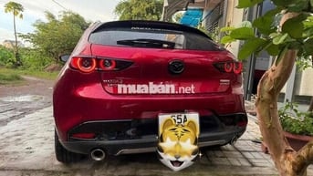 Mazda 3 2022 1.5L Sport Premium - 18000 km