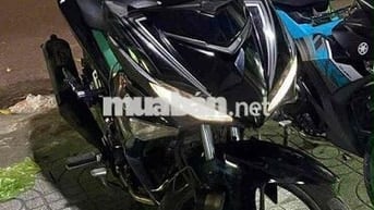 cần bán chiếc ex150 màu đen ai cần ib