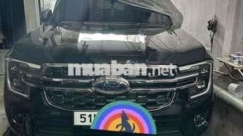 Ford Everest 2024 Titanium+ 2.0 AT 4x4 - 3000 km