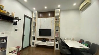 Cho thuê Căn Hộ TT Vĩnh phúc - Ba đình -70M - Căn Góc - 2Pn -11,5 trệu