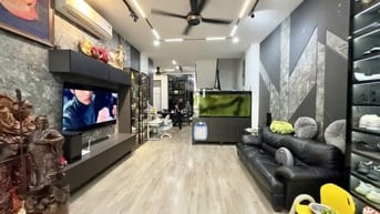 SIÊU RẼ GIÁP QUẬN 10 , HXH THÔNG , ( 4x16 ) SỔ ĐẸP A4 , GIÁ 7.3 TỶ .