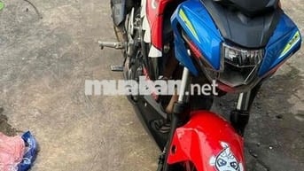 cần bán xe GSX. màu den