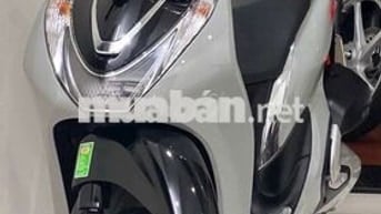 Sh mode 2020. Giá 49.tr 500k... Nguyên rin. 09