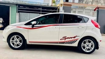 Ford Fiesta 2012 1.6 AT Hatchback - 87000 km