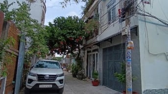 Nhà 2 mặt tiền xe hơi tránh nhau 1T1L