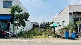 Chính chủ gửi bán 136m2 Tân Phú Trung, Củ Chi giá ngộp 320 triệu SHR