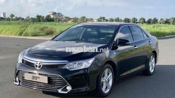 Toyota Camry 2017 2.5Q giá hợp lý