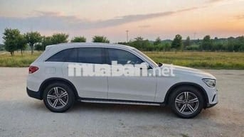 Mercedes Benz GLC 2019 200 - 90000 km