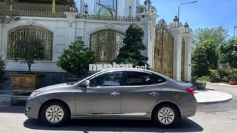 Nhà bán xe Avante 2013 đi ít giữ kĩ như mới