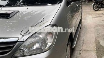 Toyota Innova 2008 G - 240000 km