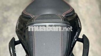 Triumph Street Triple 765 R đăng ký 11/2019