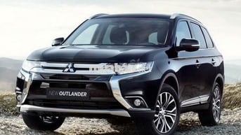 Mitsubishi Outland 2.0 CVT Premium