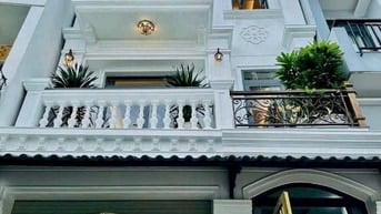 Giảm sâu 300tr nhà Trần Quốc Thảo, gần bv Tai Mũi Họng, 1T2L dthc 82m2
