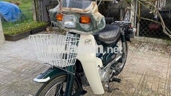 Custom 90/1997 ( xe đấu giá nhật ) chưa có gi.ấy