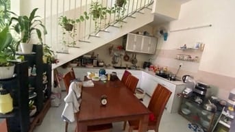 Bán nhà 173m đất thổ cư đúc 1 lầu Hà Huy Giáp gần Cầu Phú Long