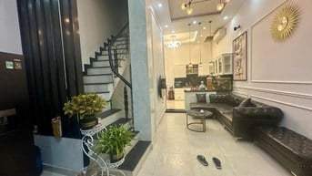 Siêu Hiếm Tôn Đức Thắng, DT 45m2 4 tầng MT 5m, Giá hấp dẫn 12 tỷ