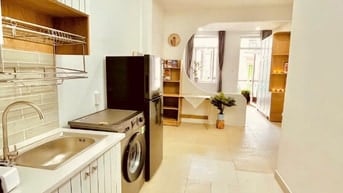 Phòng CH 1 PN, PK siêu sang, Bancon riêng, 2/1 Đào Duy Từ Q.Phú Nhuận