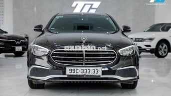 Mercedes Benz E200 Exclusive model 2022 odo 30k km