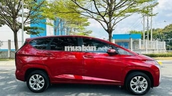 Hyundai Stargazer 2022 số tự động màu đỏ