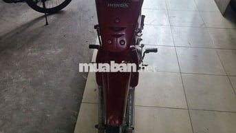 Xe đang đi, cần tiền bán