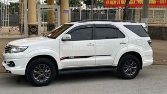 Toyota Fortuner 2016 2.7V TRD 4x2 - 130000 km