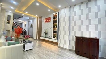 Bán gấp nhà ở đường Bùi Quang Là, P.12, Q.Gò Vấp - HXH chỉ 3tỷ420 TL