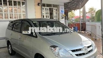 Toyota Innova 2008 G - 150000 km