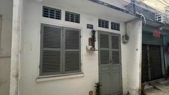 NHÀ VÕ VĂN KIỆT QUẬN 1, SÁT BẾN NGHÉ (3,9 X 14m) - CHỈ 13 TỶ