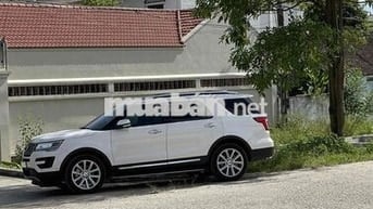 Ford Explorer 2017 2.3L Ecoboost - 12000 km