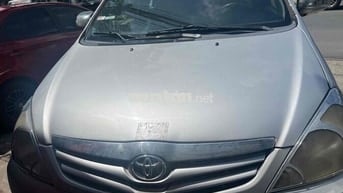 Toyota Innova 2012 G - 102000 km