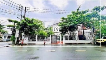 VIP - GÓC 2MT SỐ 1 TRẦN VĂN SẮC, Q2 - 20M X 26M - GIÁ TỐT 85TR