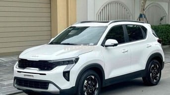 Kia Sonet 2024 Premium 1.5 AT - 8600 km