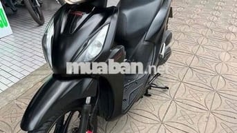 Visison đời 2022 bản thể thao đen nhám.