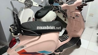 Vespa Sprint 150 Hồng xe nữ ít đi 3500Km