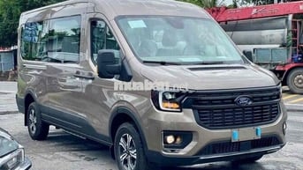 Ford Transit 2025 - 200 km