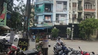 Bán tòa nhà căn hộ dịch vụ 16 phòng thang máy ngay góc ngã tư 