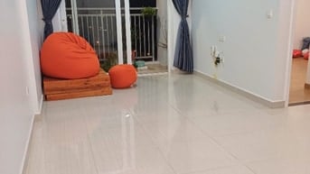 Cho thue căn hộ 2pn 2wc kinh dương vuong