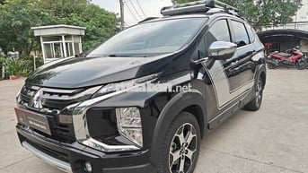 Mitsubishi Xpander 2020 Cross màu Đen ODO 5 vạn
