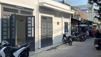 NHÀ MẶT TIỀN ĐƯỜNG LÊ LỢI, TRUNG CHÁNH, HÓC MÔN 