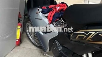 xe dư không đi tới