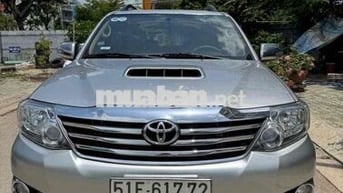 Fortuner dầu 2016 chạy 128.000km một chủ từ đầu