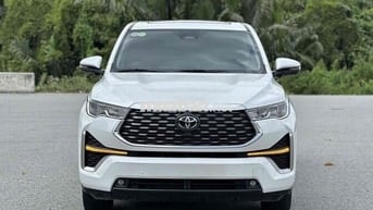 Toyota Innova Cross 2025 - 2000 km Siêu Lướt